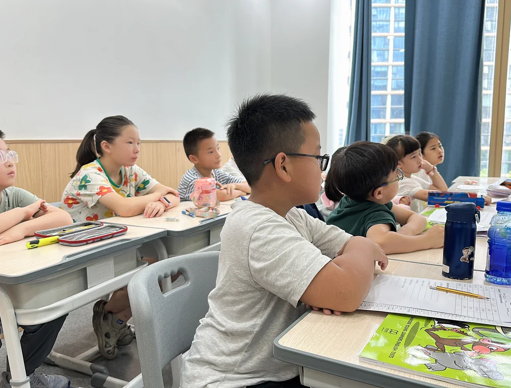 美乐小学阶段英语课堂
